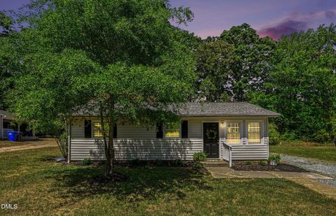 215 Torain Street Hillsborough NC 27278