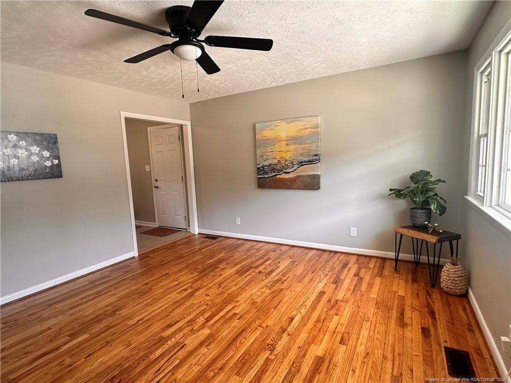 1512 Grandview Drive