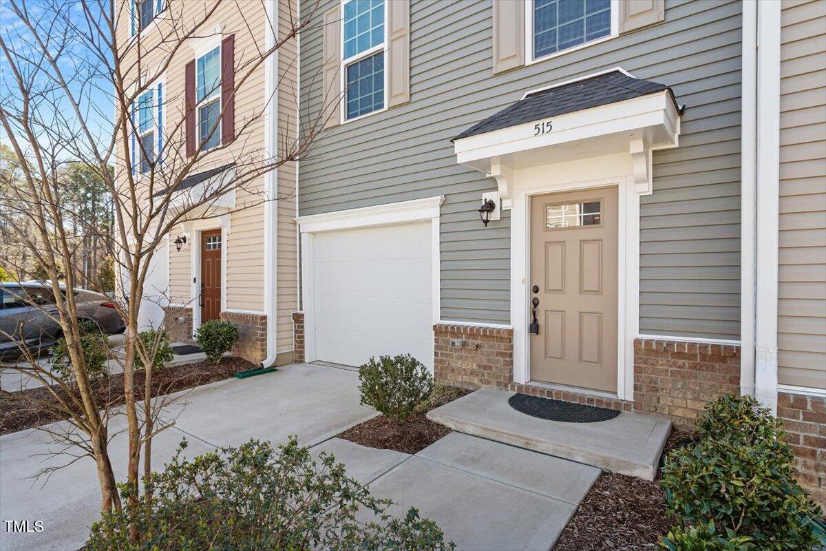 515 Autumn Cure Court