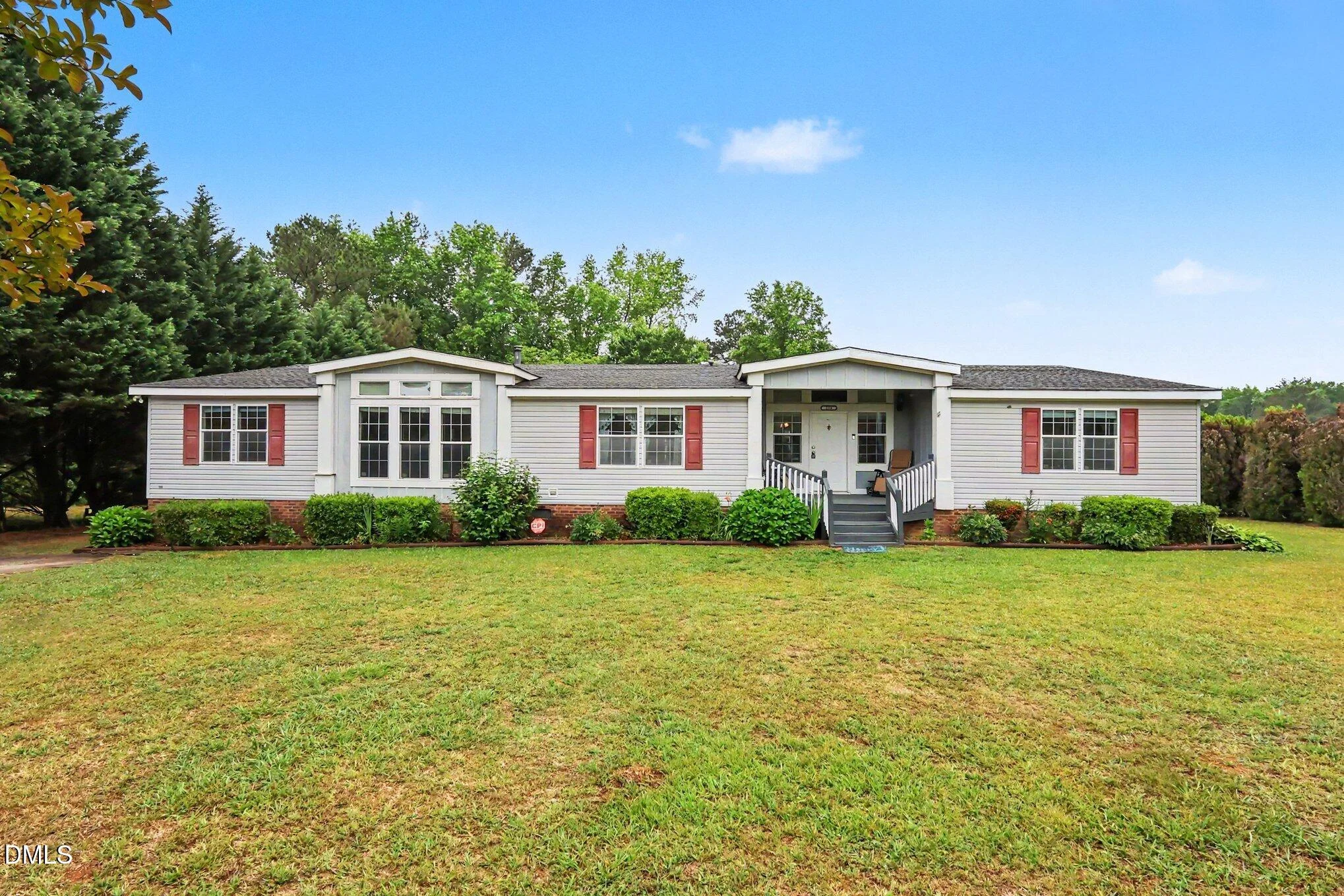256 Yellow Belle Court