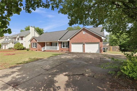 Photo of 1967 Oakview Drive, Fayetteville, NC 28314 (MLS # LP762494)