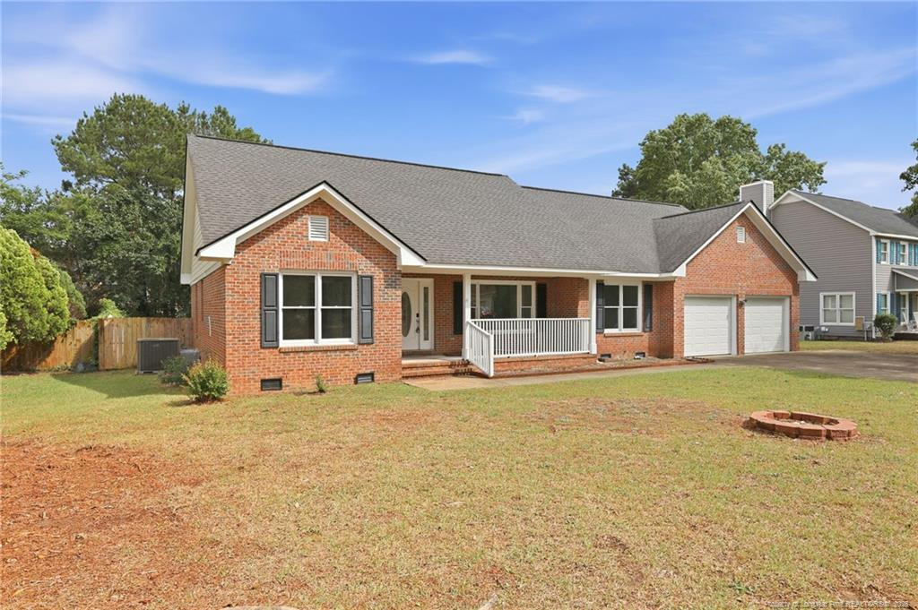 1967 Oakview Drive