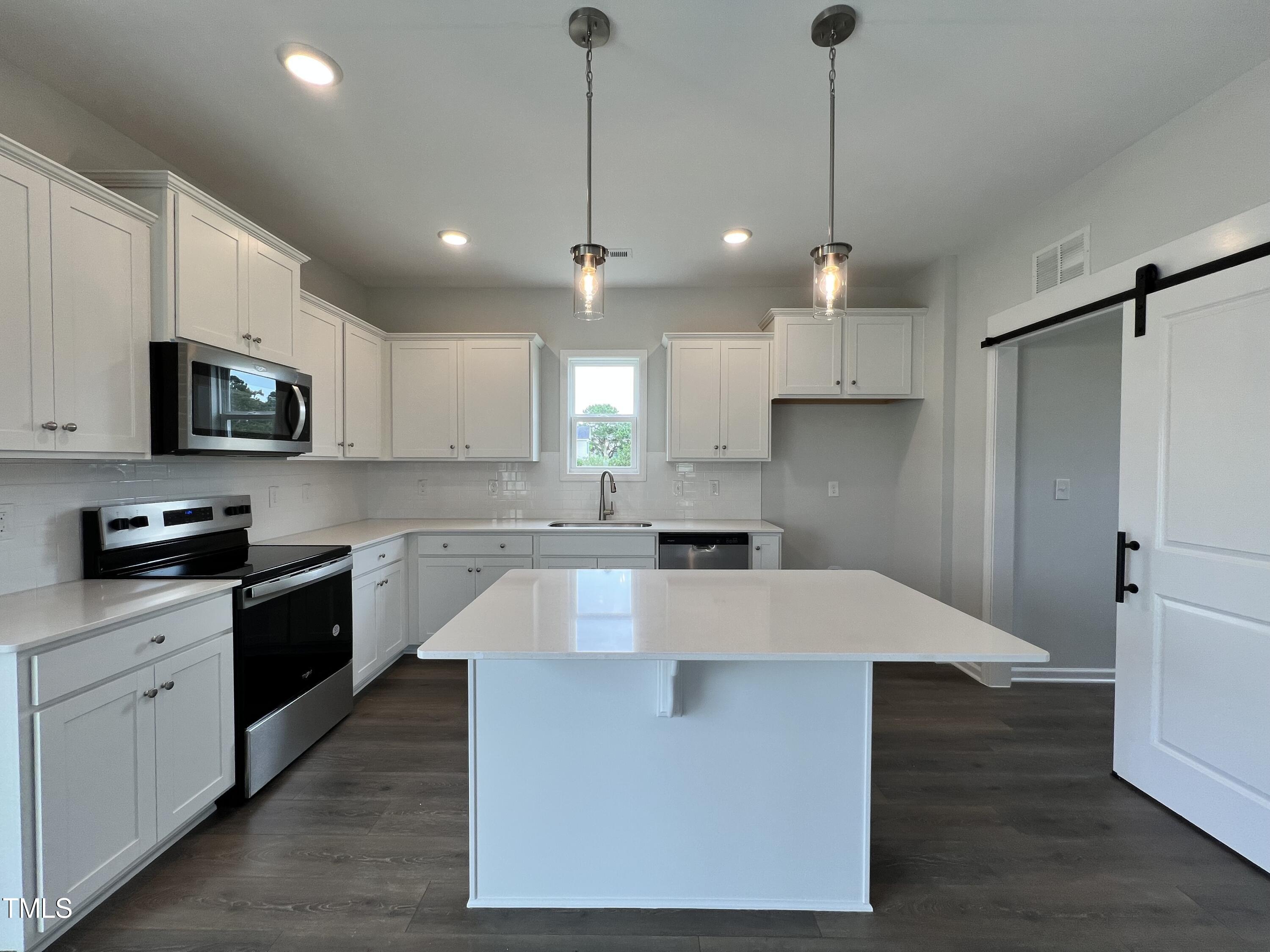 40 Longbow Drive