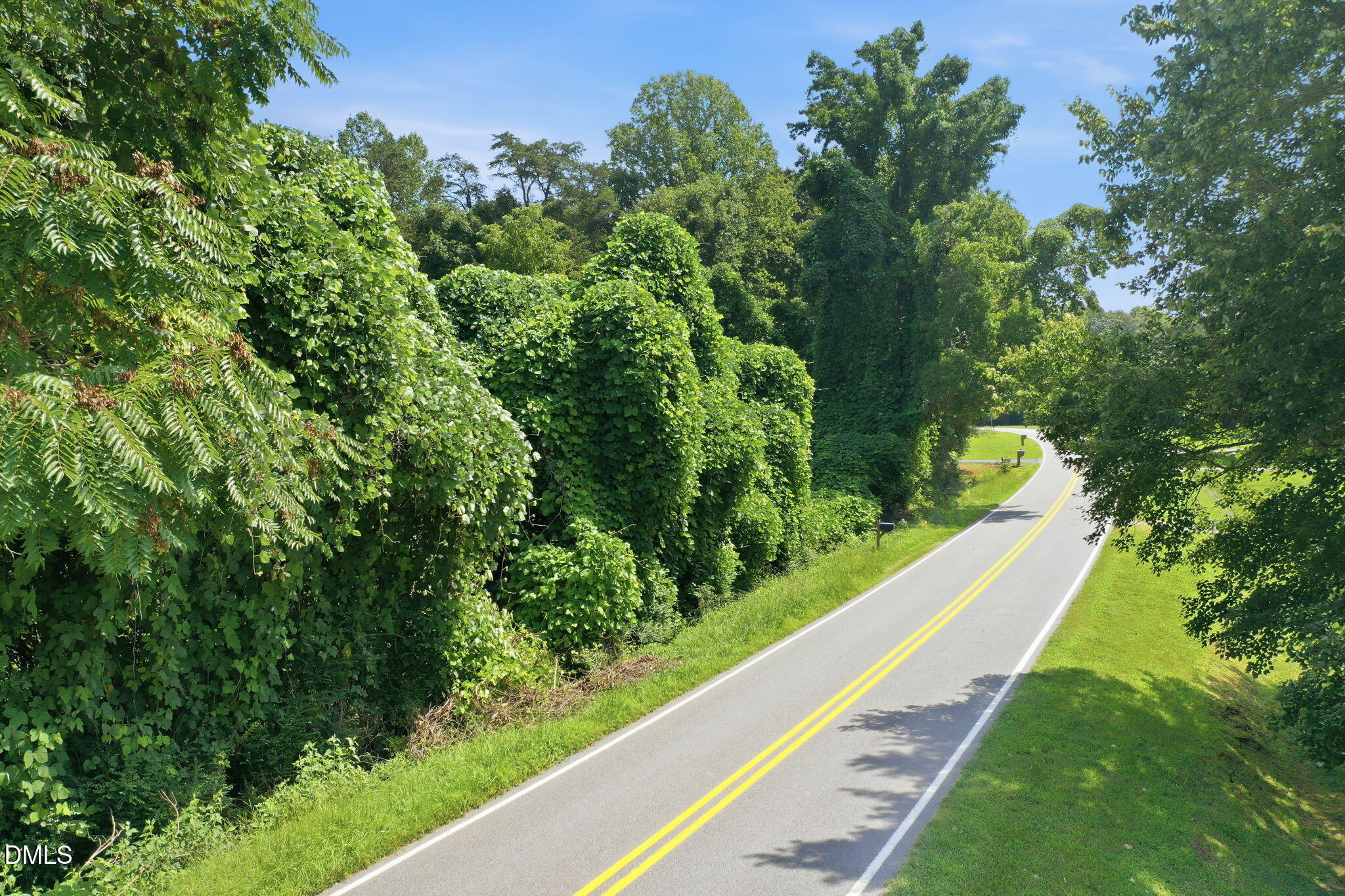 4042 White Level Road