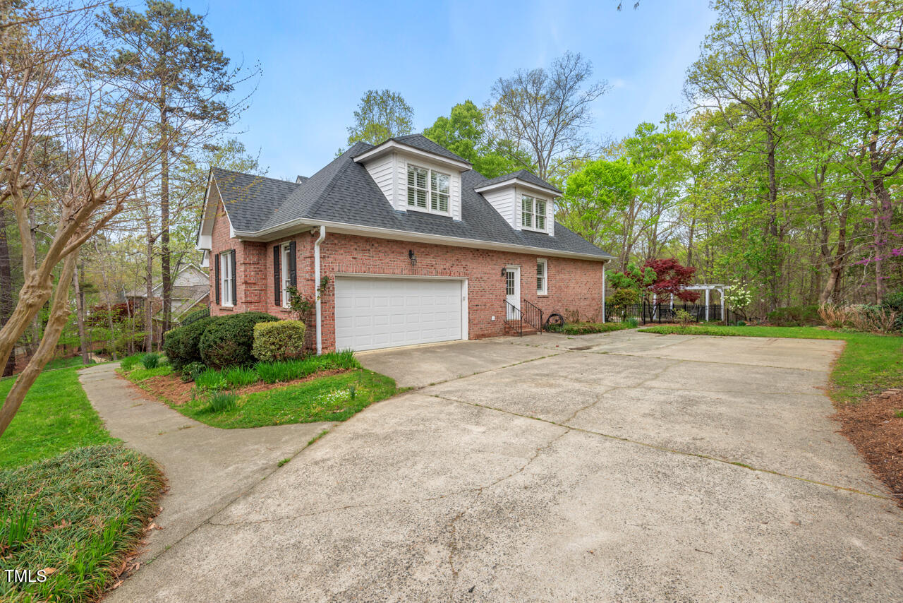 5900 Orchid Valley Road