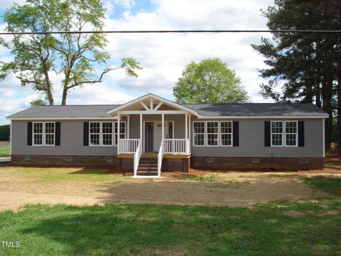 5780 Plain View Highway Dunn NC 28334