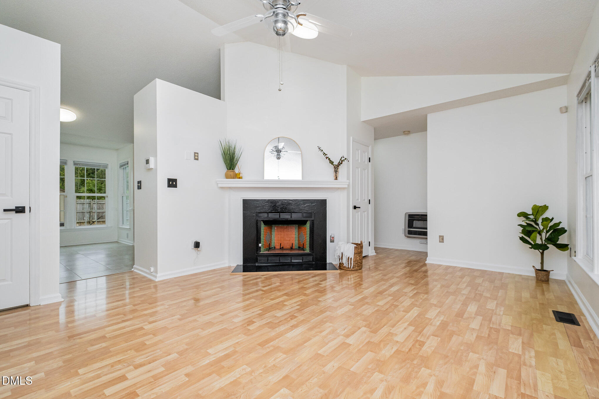 2916 Bannf Court