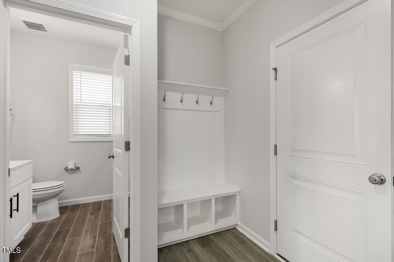 1609 Jasmine View Way