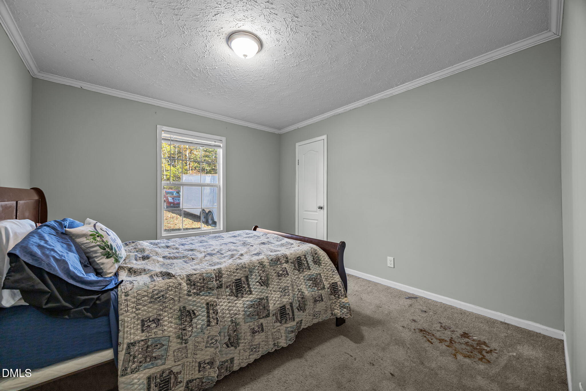 5586 Shelton Creek Drive