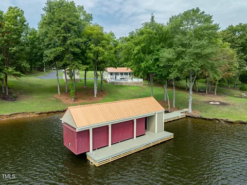 MLS: 10086582