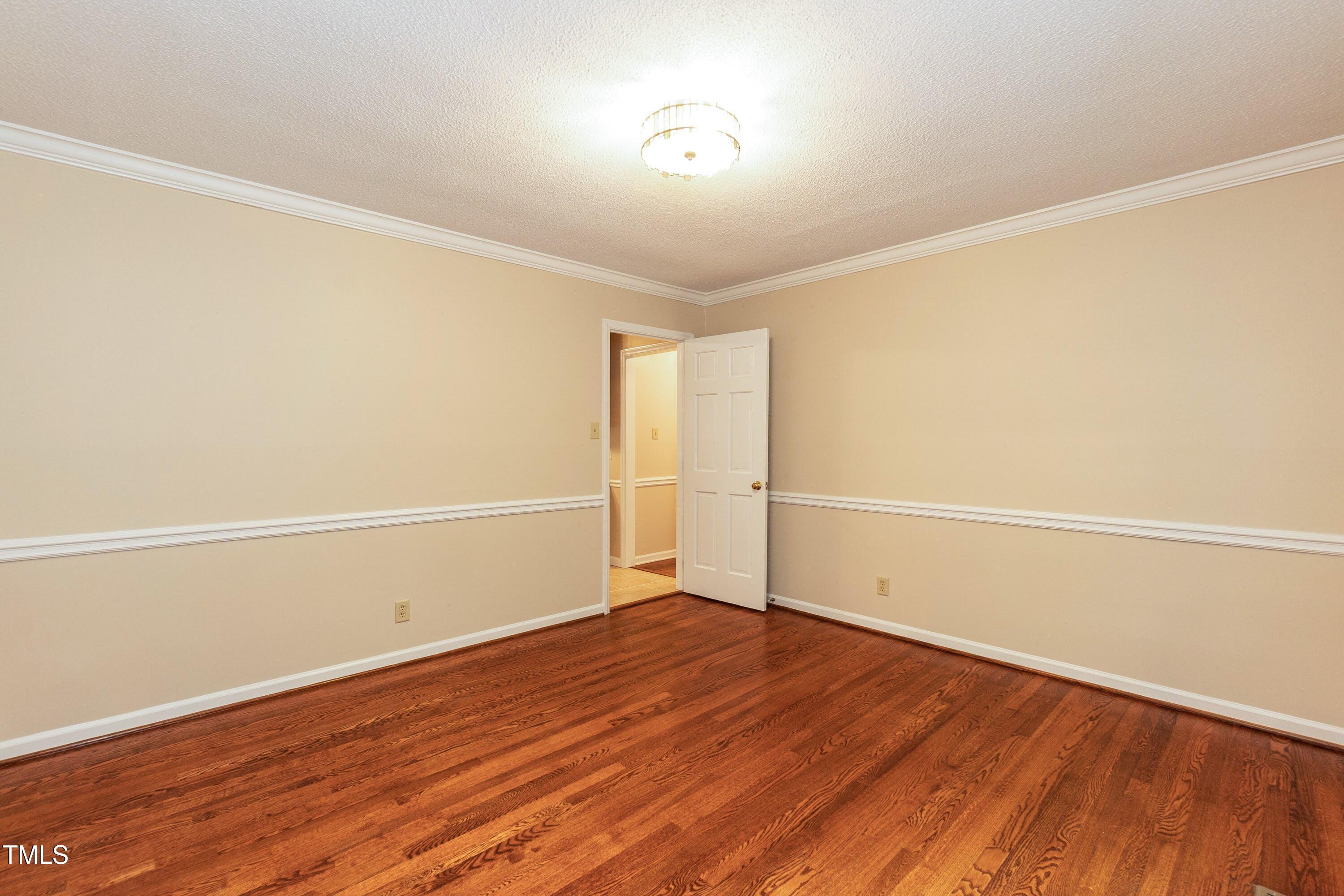 405 N Riverdale Drive