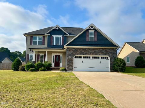 Single Family Residence in Clayton NC 176 Sharpstone Lane.jpg