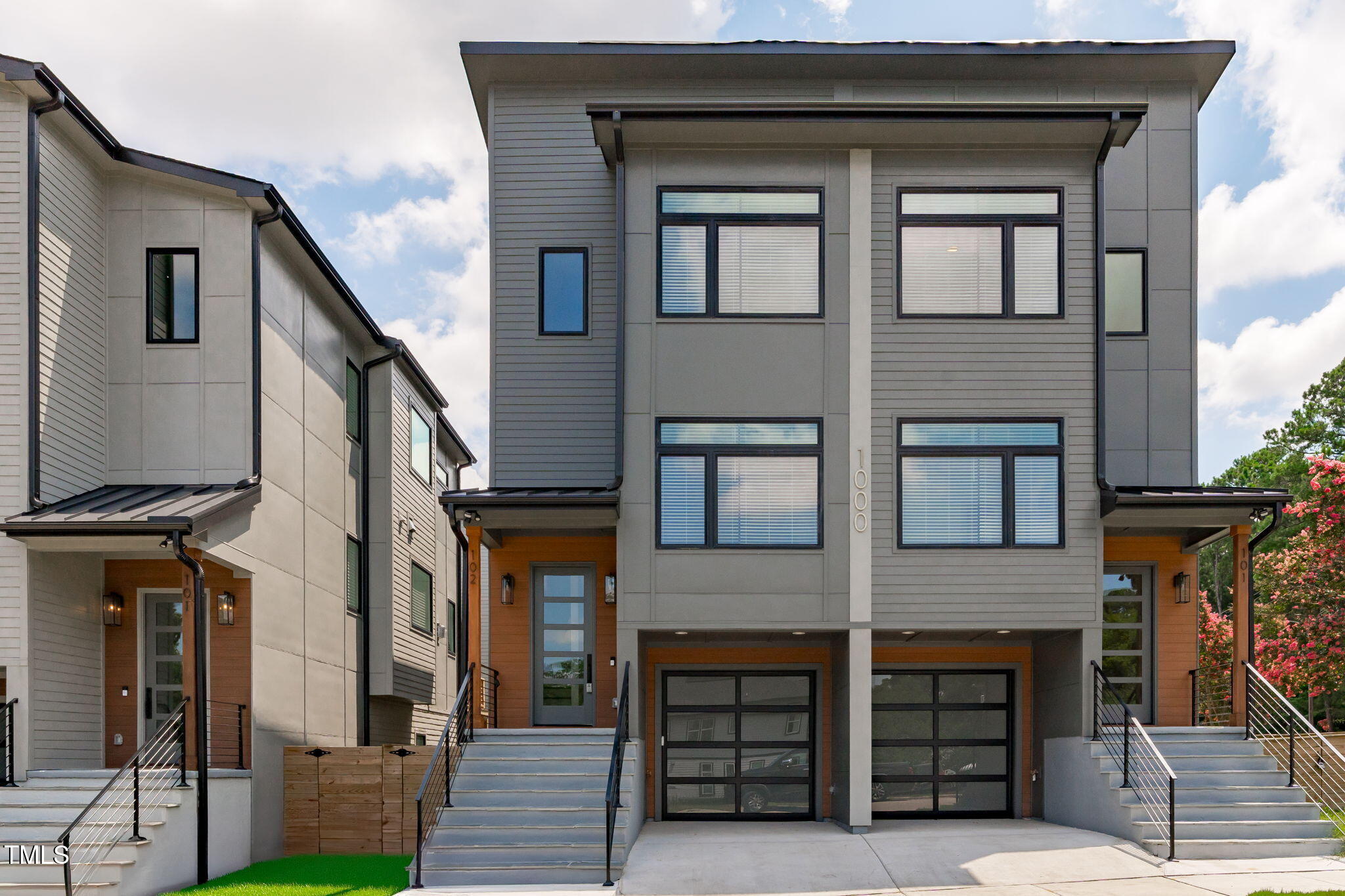 1105 Glascock Street 101 & 102