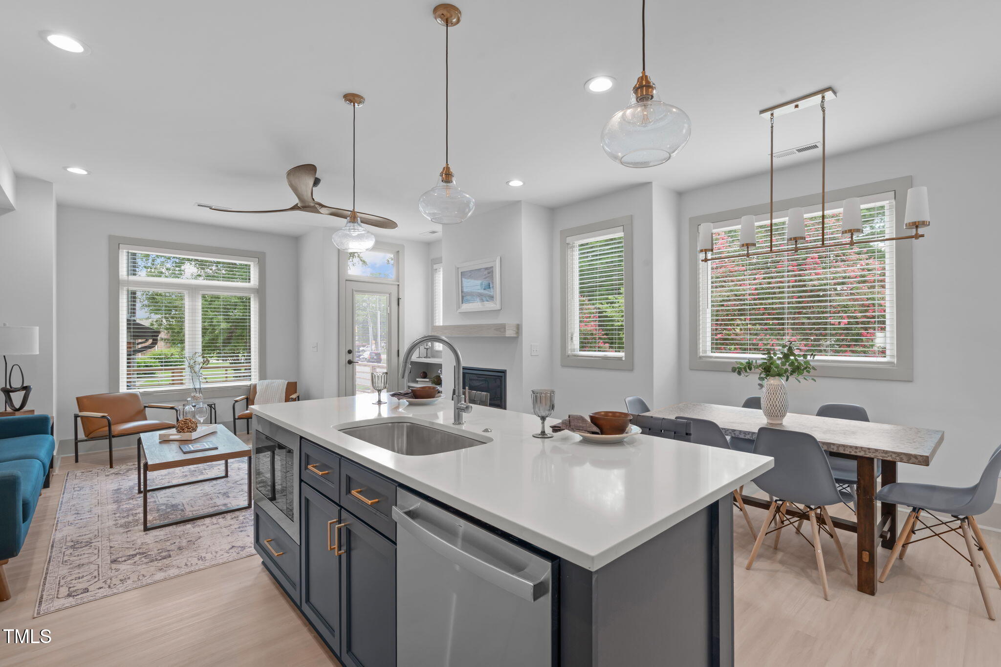 1105 Glascock Street 101 & 102