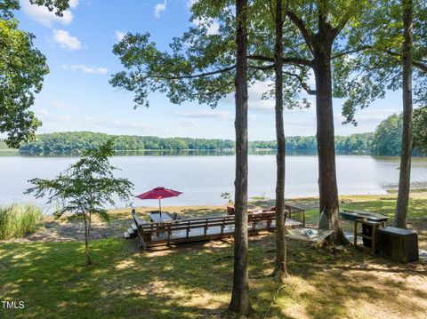 901 Edgewater Drive Garner NC 27529