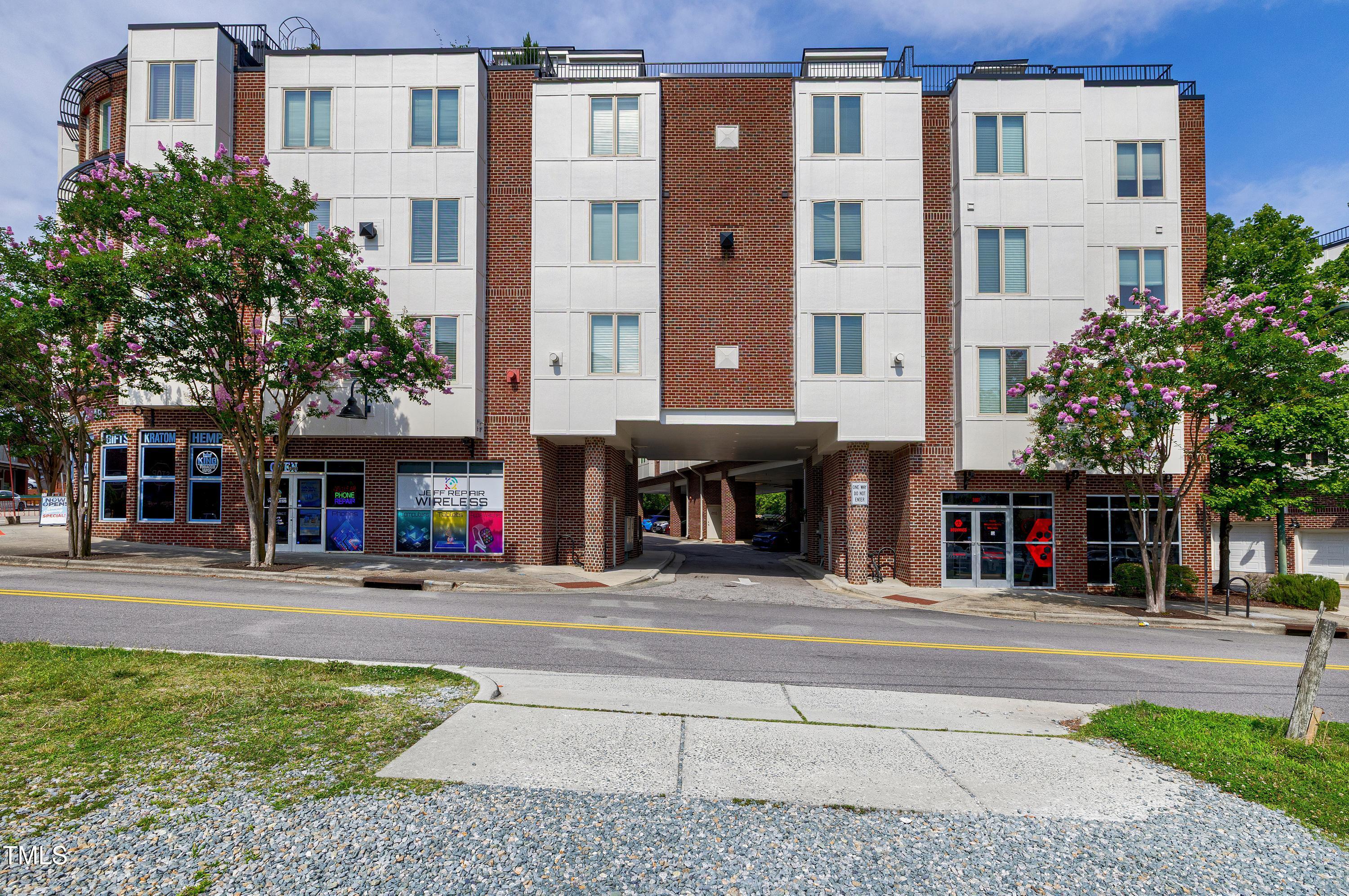 400 W Rosemary Street Unit 114