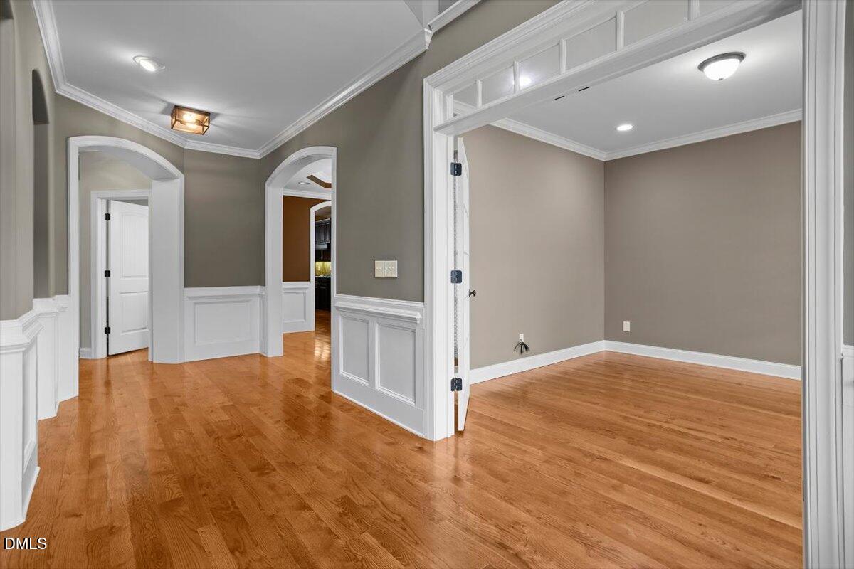 504 Simbury Glen Court