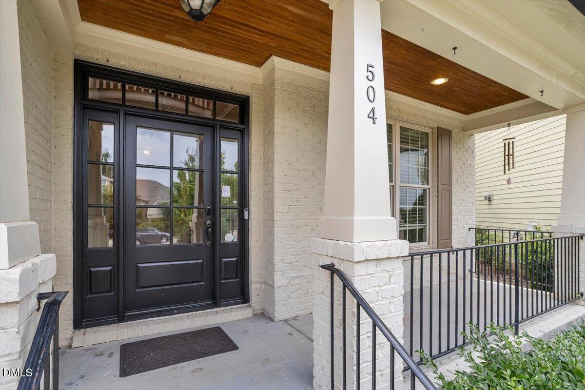 504 Simbury Glen Court
