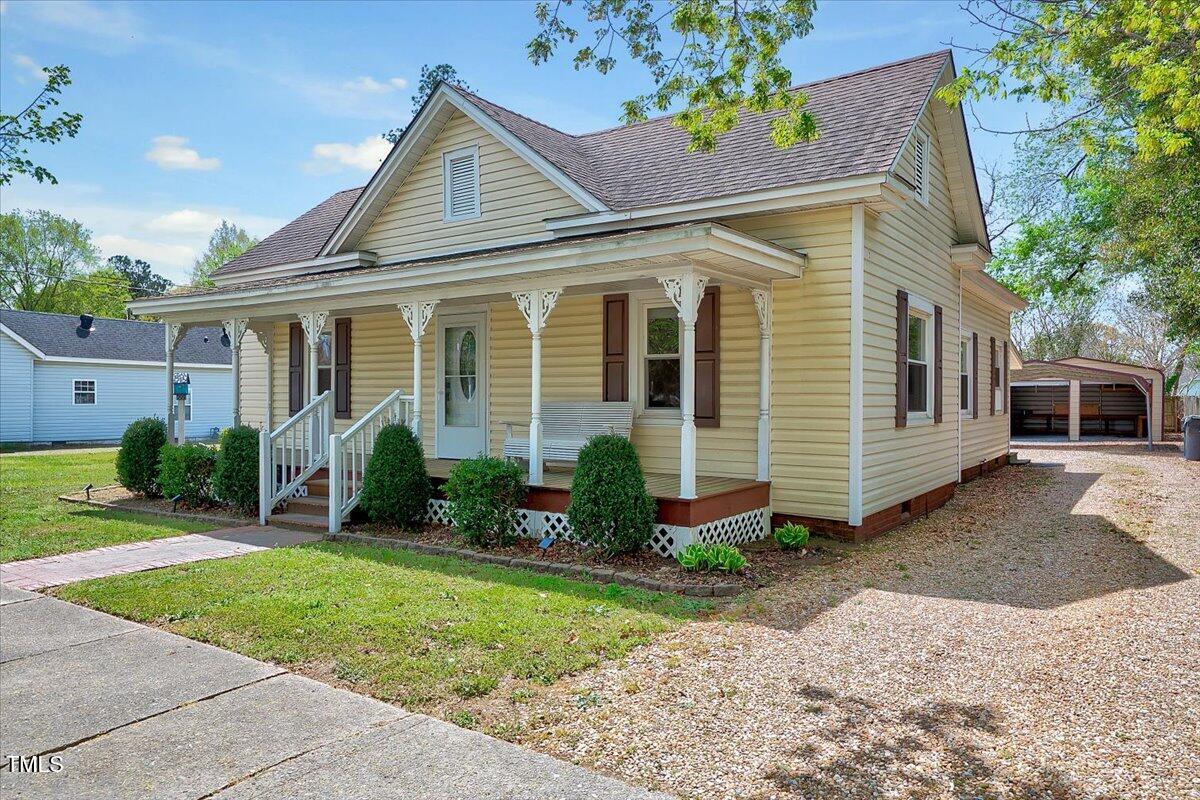 309 W Parrish Drive