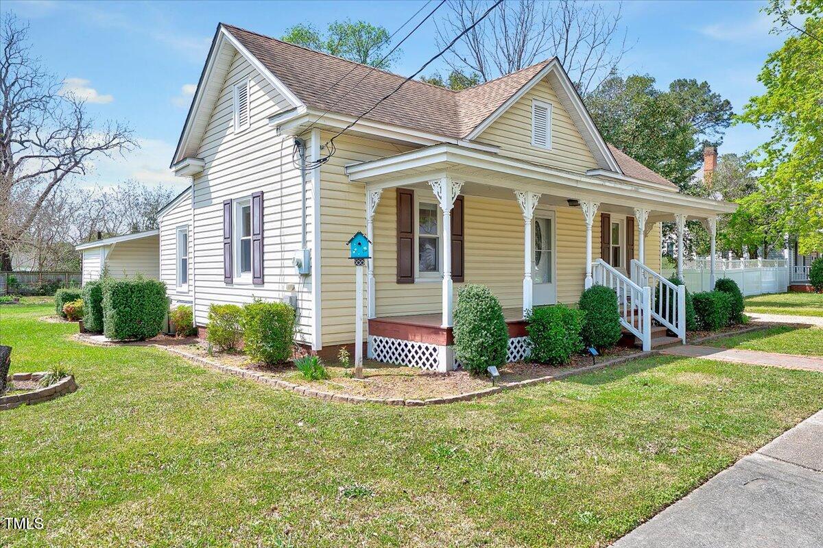 309 W Parrish Drive