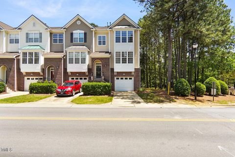 Townhouse in Raleigh NC 5509 Silver Moon Lane.jpg