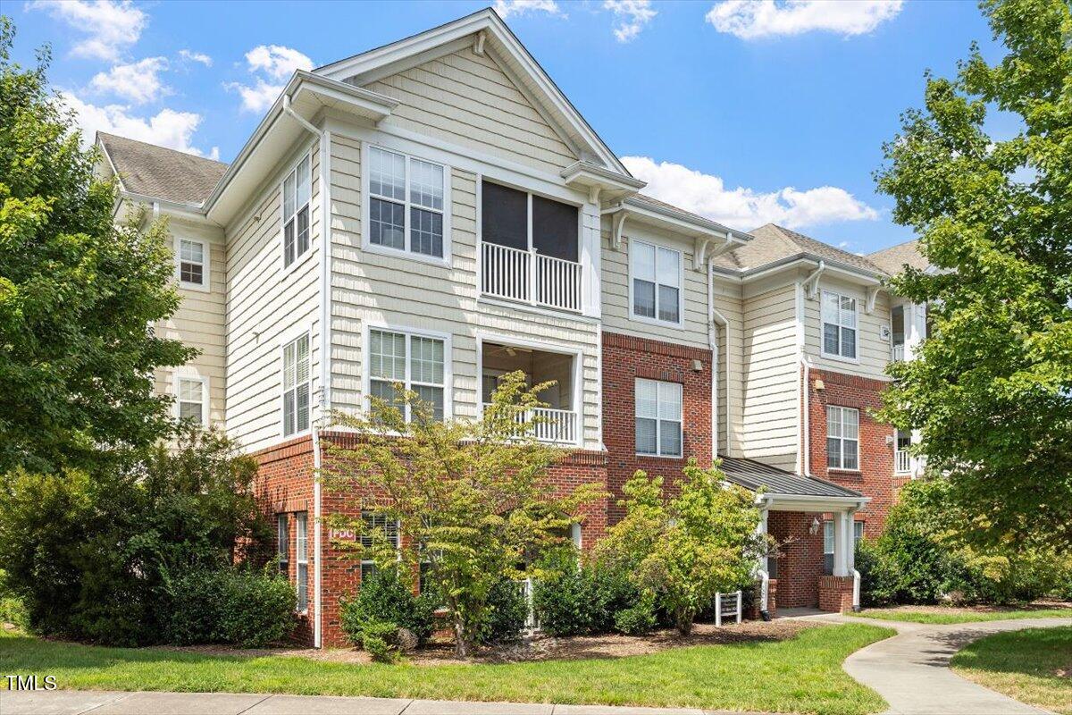 1411 Arborgate Circle