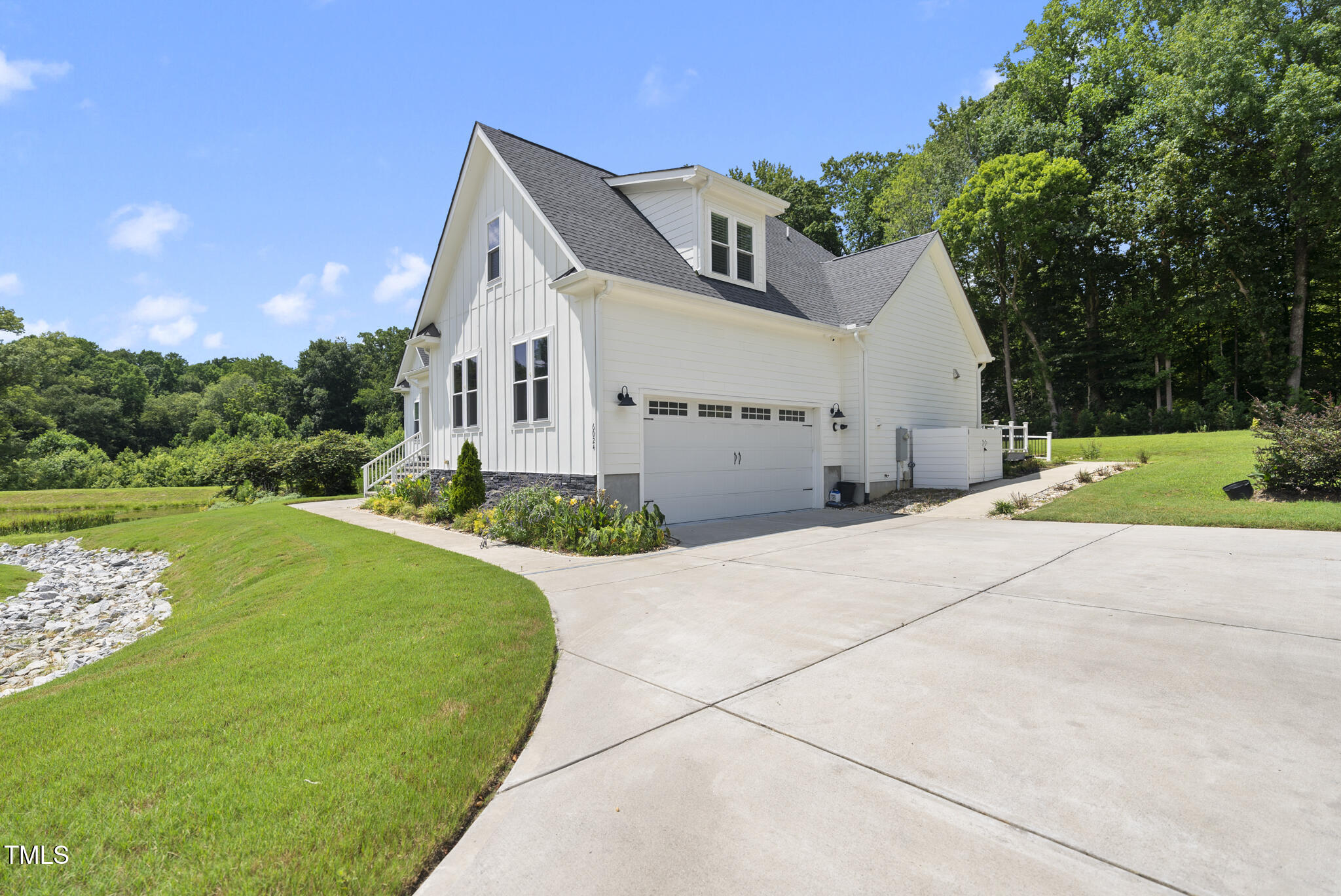 6024 Lunenburg Drive