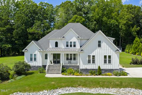 6024 Lunenburg Drive Raleigh NC 27603