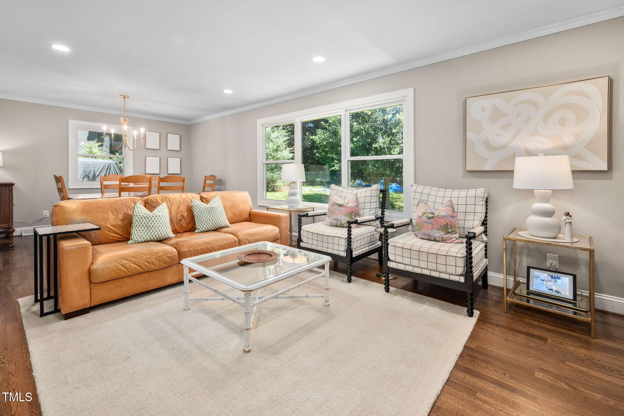 Raleigh, North Carolina 27609, United States, 4 Bedrooms Bedrooms, ,3 BathroomsBathrooms,Residential,Pending,203341