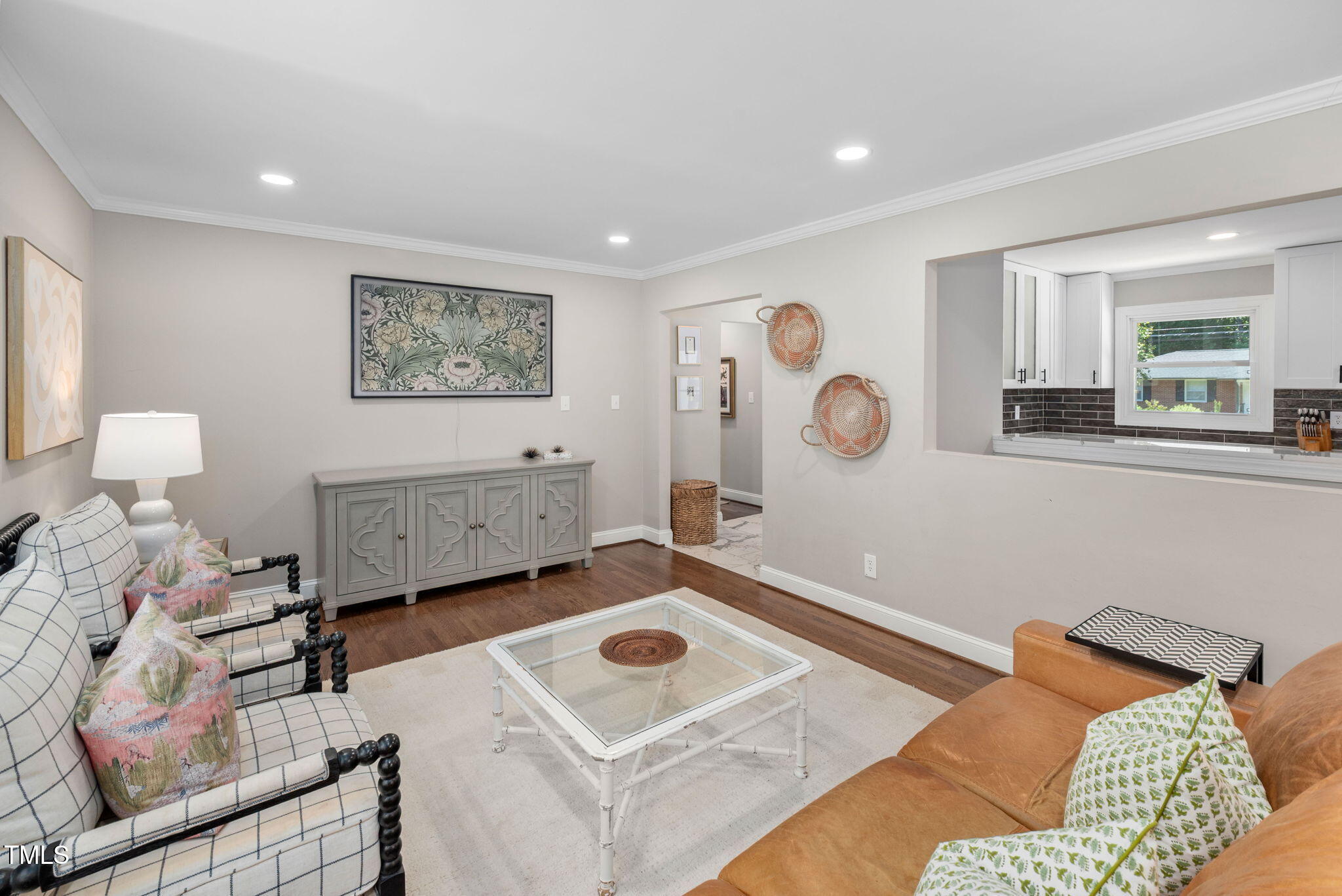 Raleigh, North Carolina 27609, United States, 4 Bedrooms Bedrooms, ,3 BathroomsBathrooms,Residential,Pending,203341