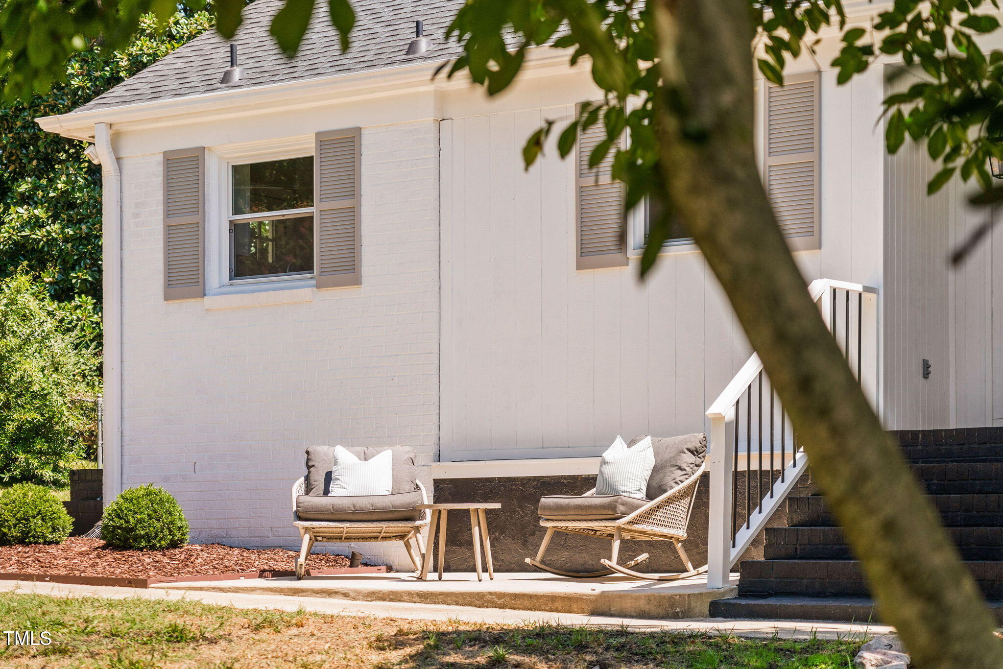 Raleigh, North Carolina 27609, United States, 4 Bedrooms Bedrooms, ,3 BathroomsBathrooms,Residential,Pending,203341