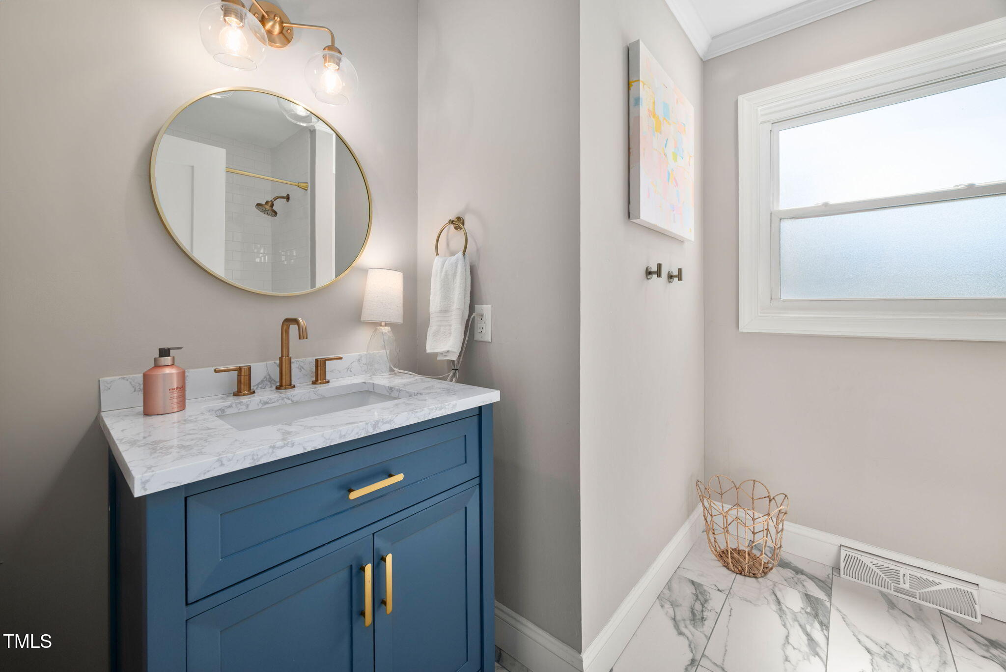 Raleigh, North Carolina 27609, United States, 4 Bedrooms Bedrooms, ,3 BathroomsBathrooms,Residential,Pending,203341