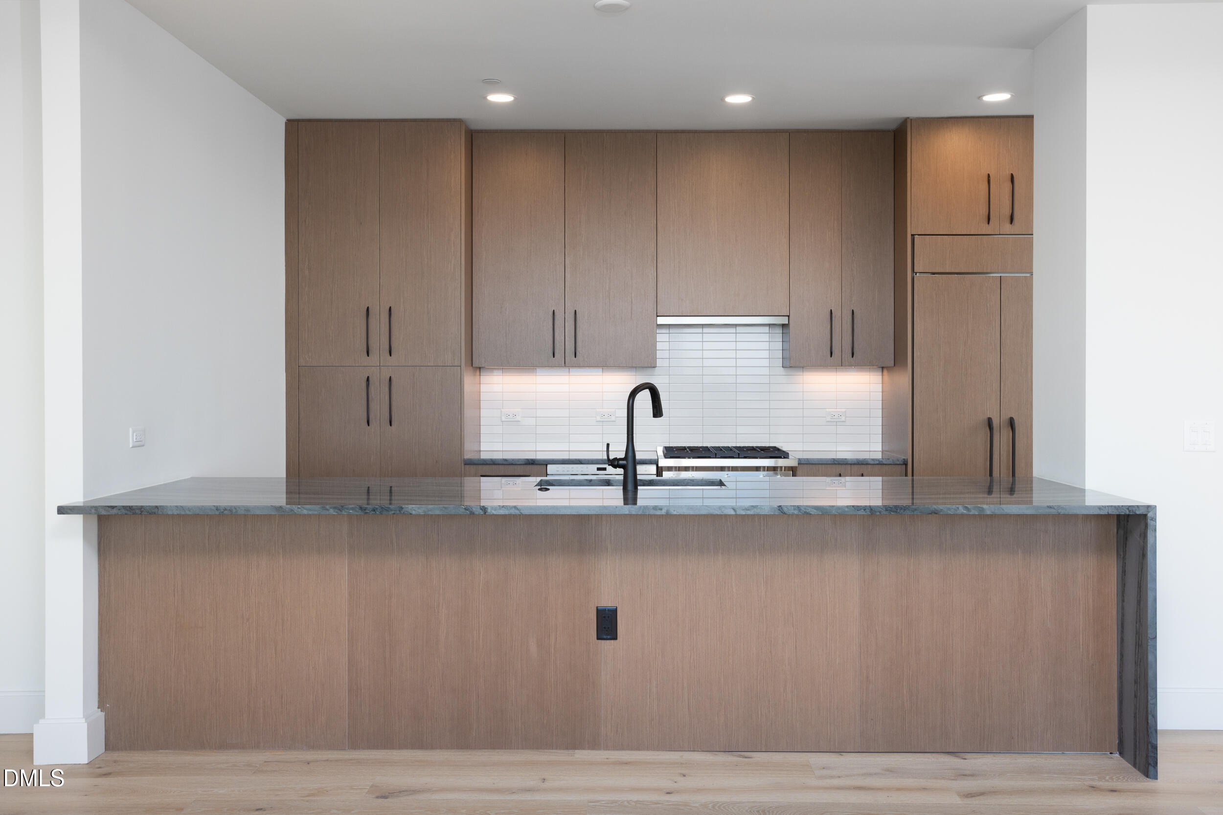 115 Morris Street 2501