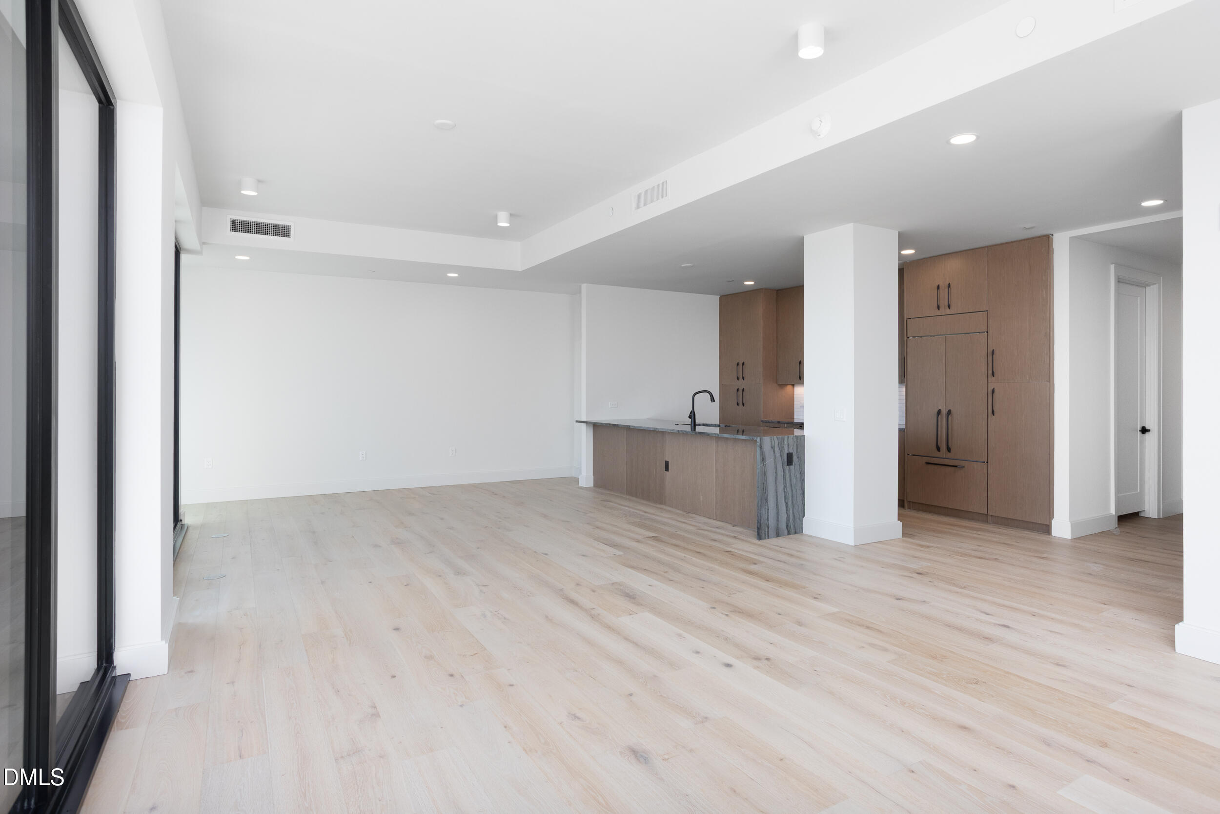 115 Morris Street 2501