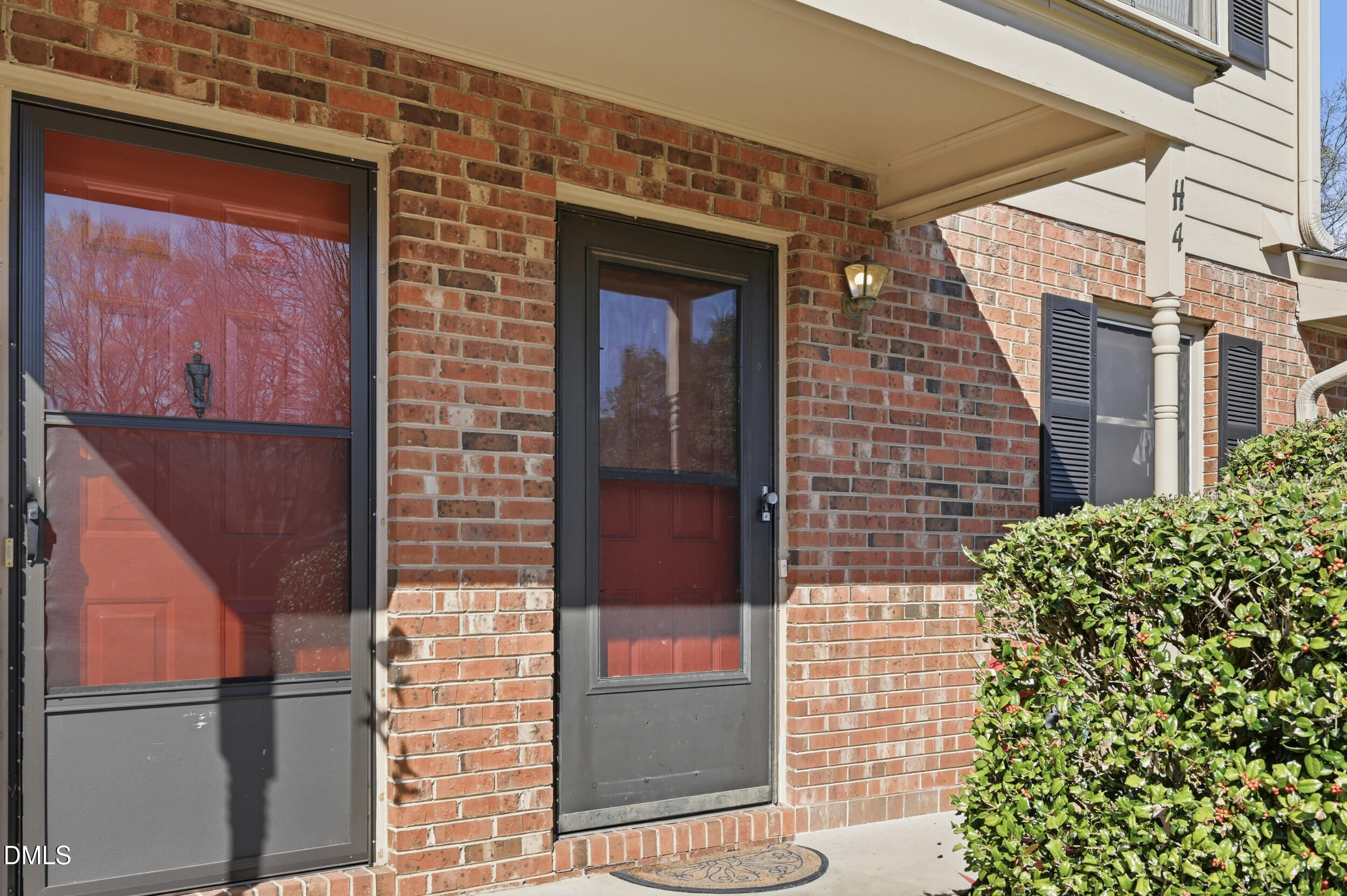 119 Fidelity Street H4