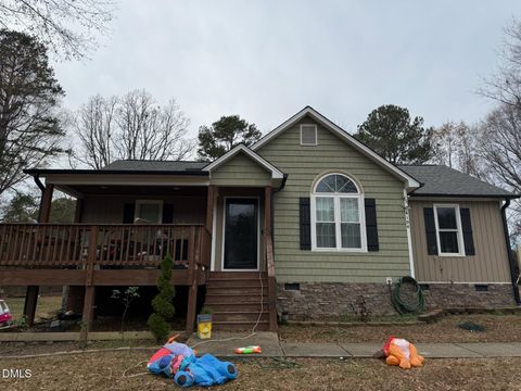 4104 Rockside Hills Drive Raleigh NC 27603