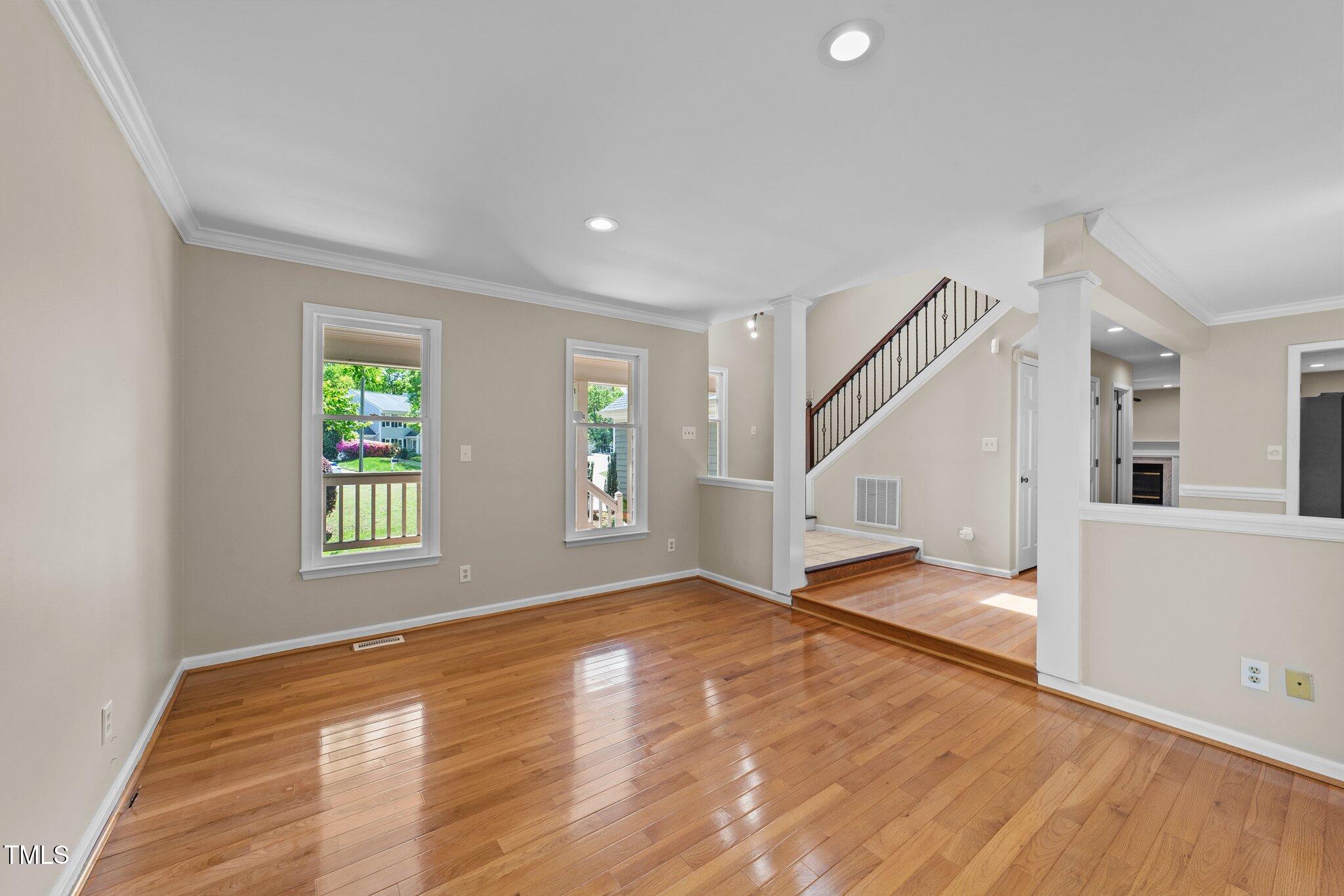 311 Arlington Ridge