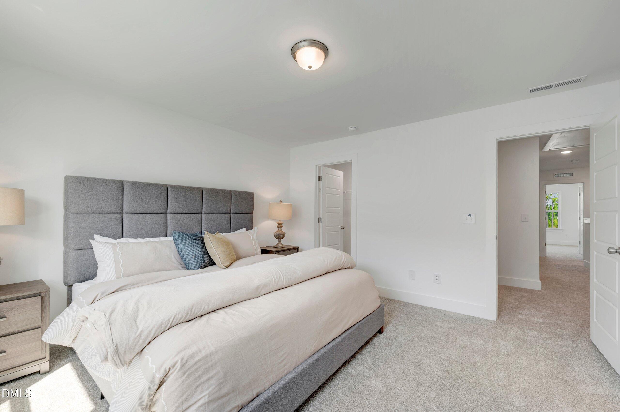 16 Serpens Drive 224