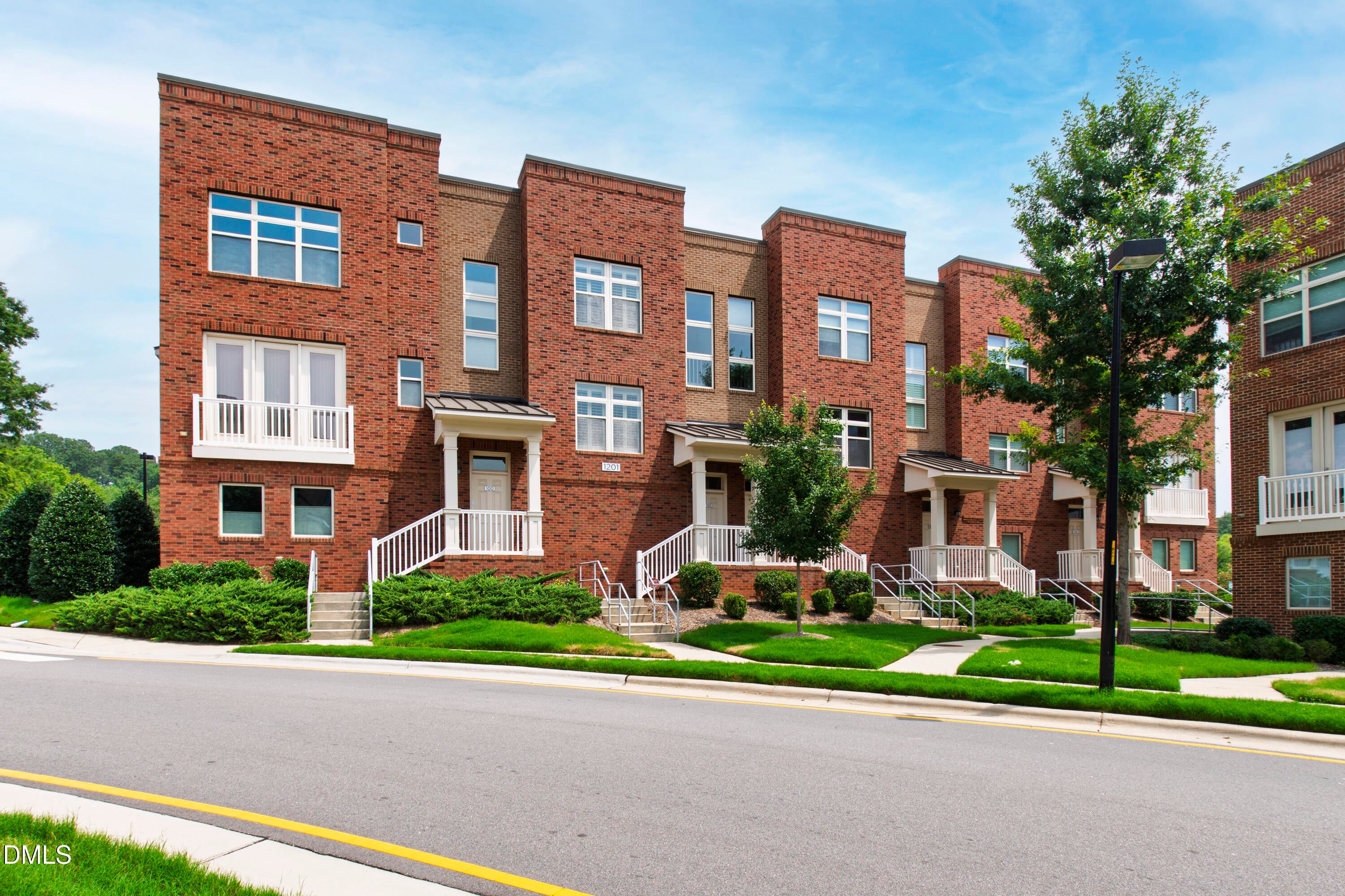 1201 Twin Branches Way 101