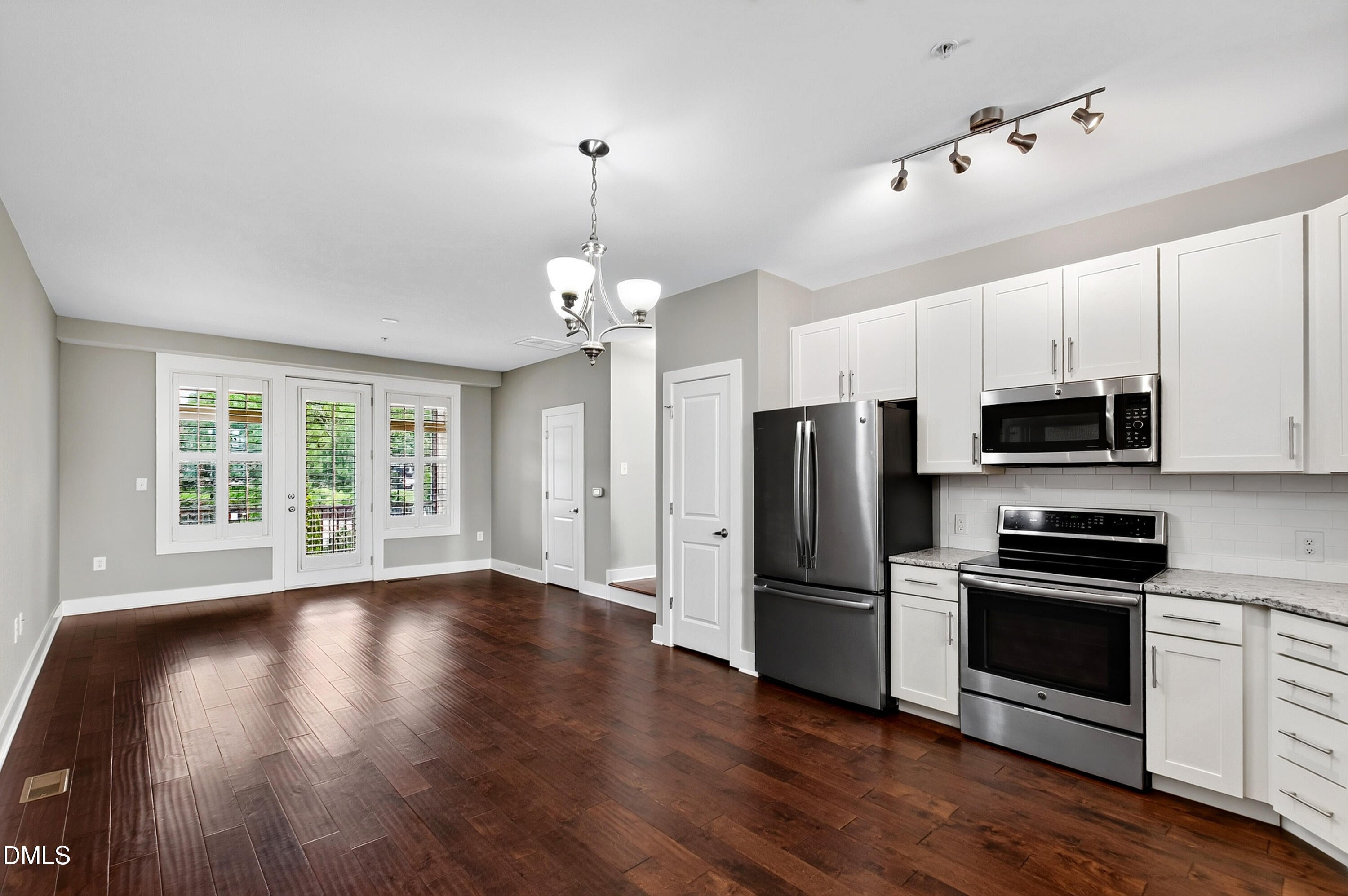1201 Twin Branches Way 101