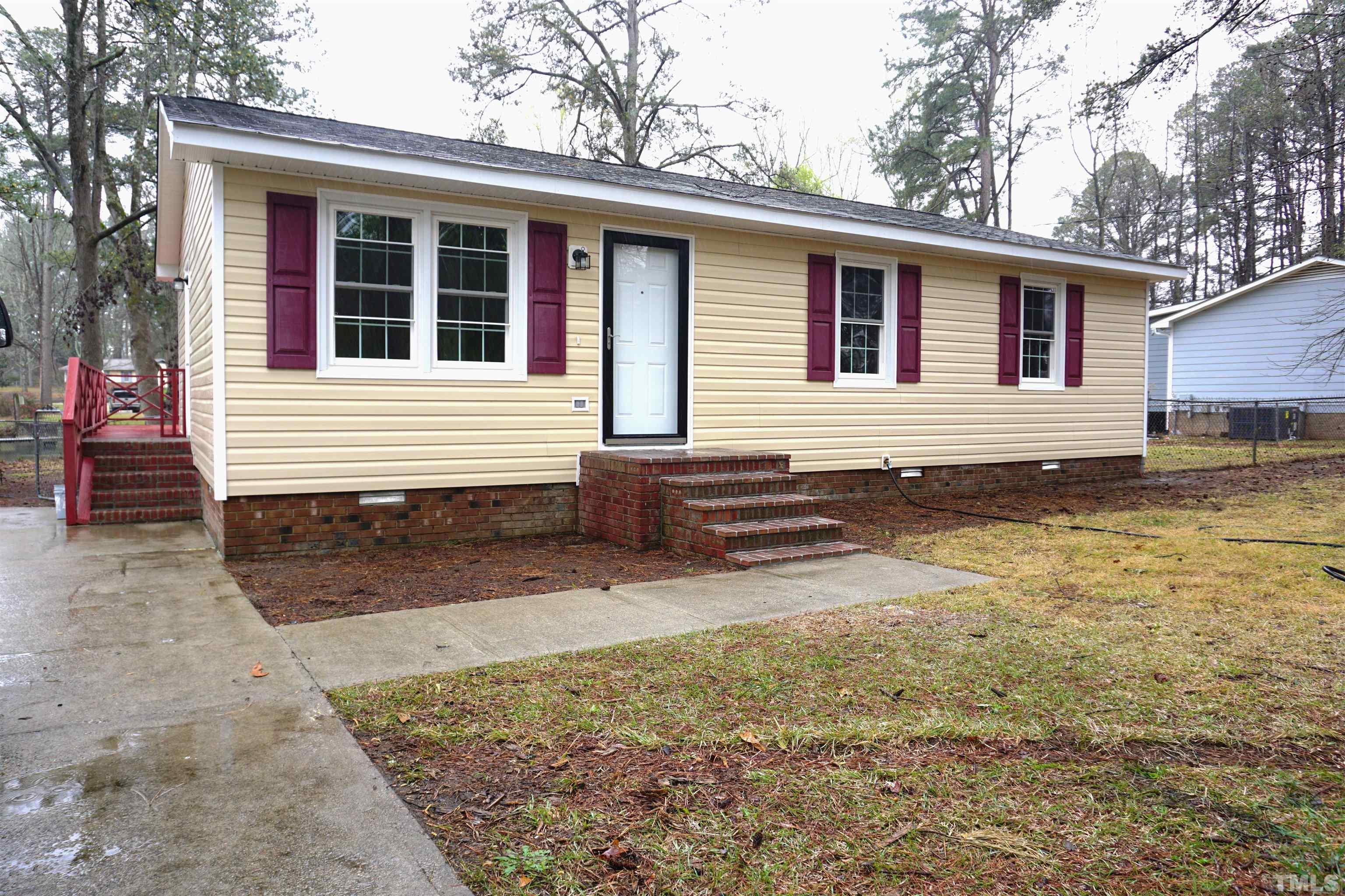 Photo 1 of 14 of 406 Quail Run Drive house