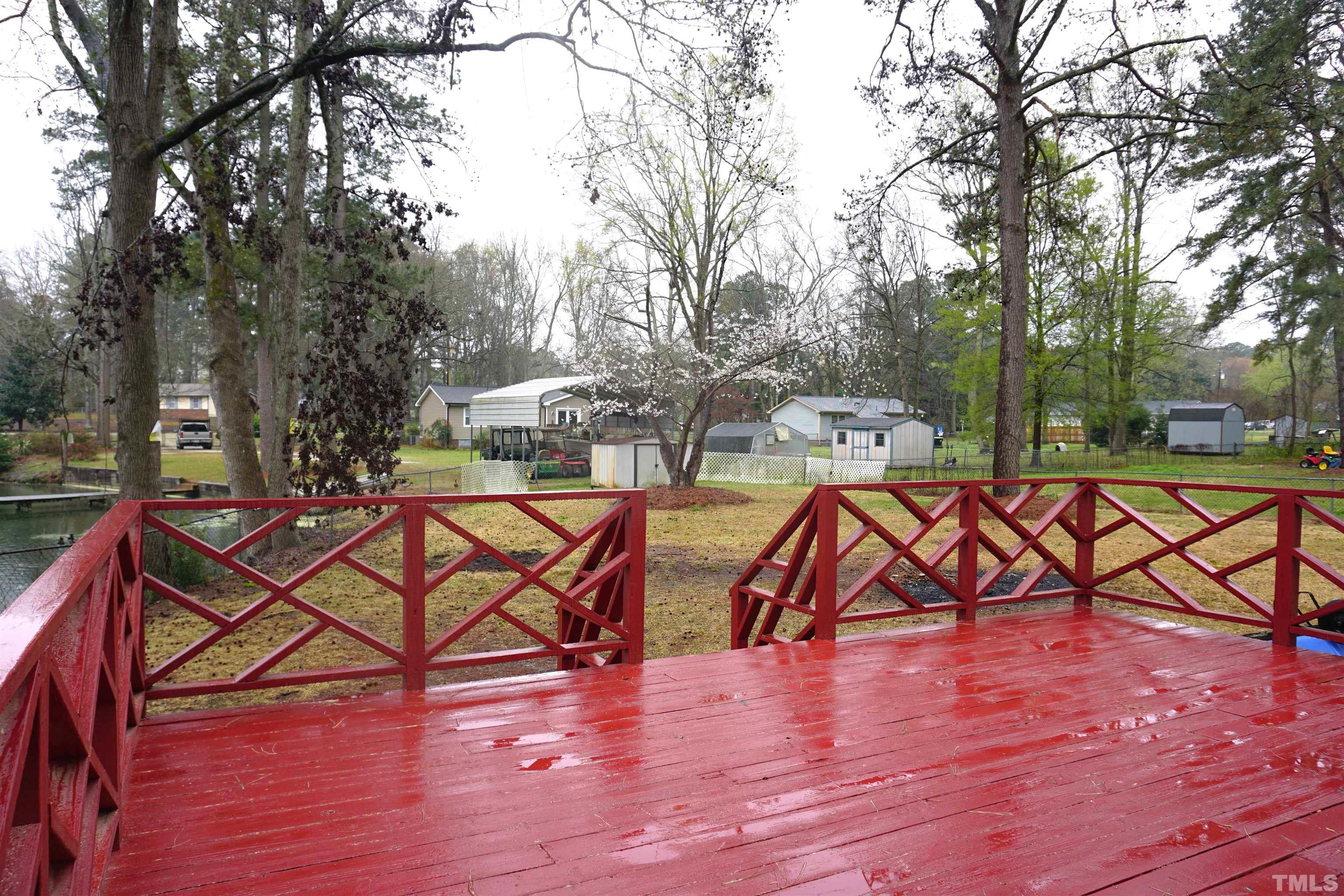 Photo 11 of 14 of 406 Quail Run Drive house