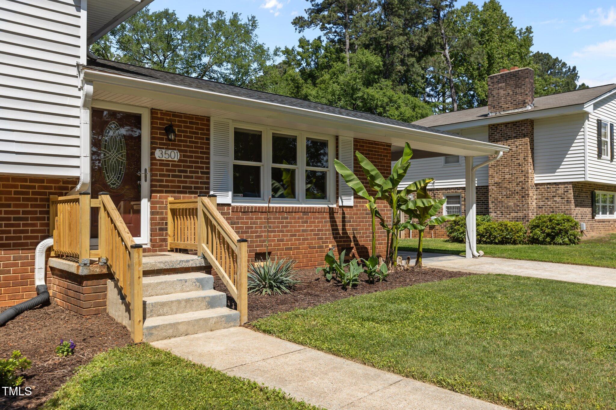 3501 Arrowwood Drive