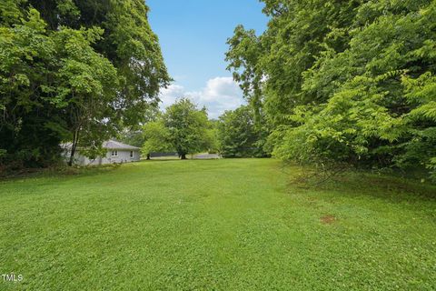 611 N Churton Street Hillsborough NC 27278