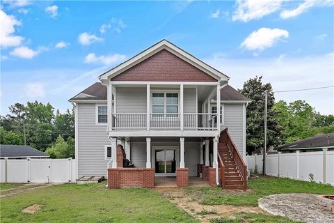 A home in Raeford