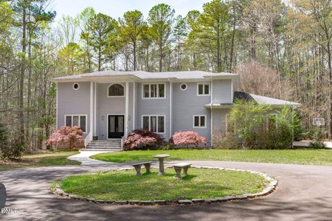 8607 Yorkshire Lane Chapel Hill NC 27516