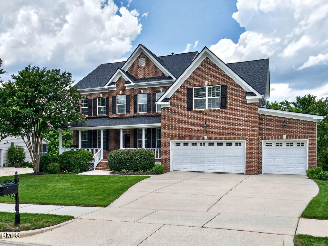 404 Crooked Pine Drive
