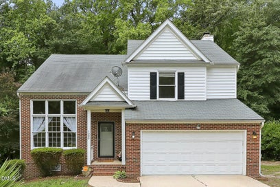 1203 Silvershire Way Knightdale NC 27545