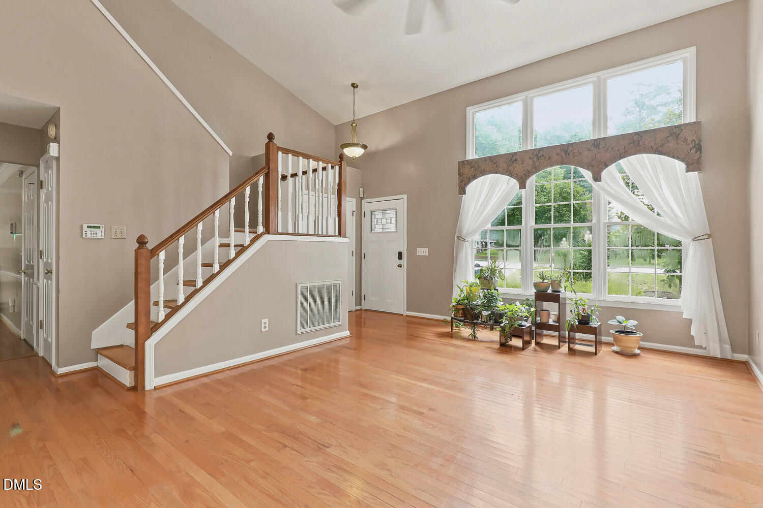 1203 Silvershire Way
