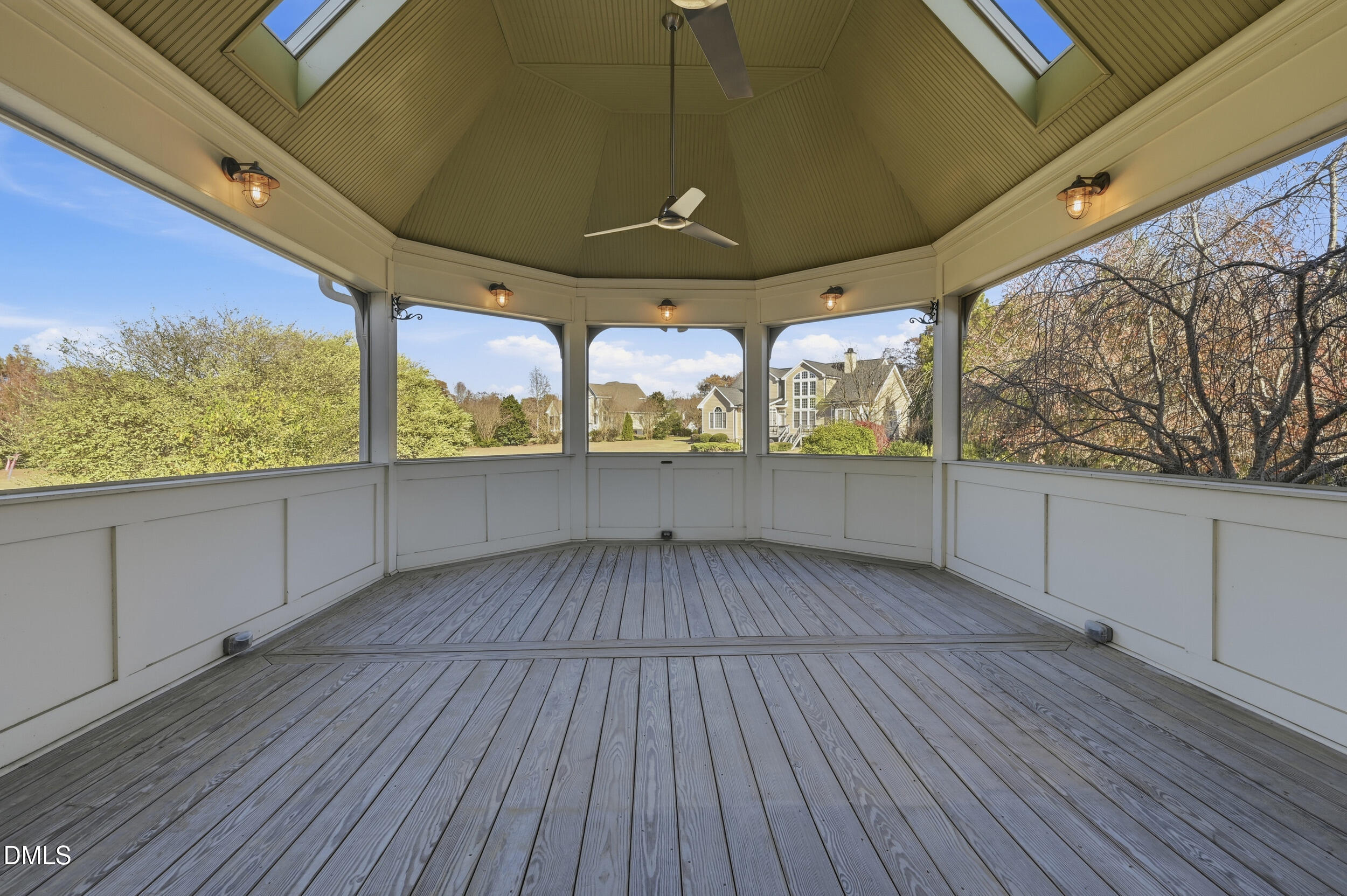 7001 Barham Hollow Drive